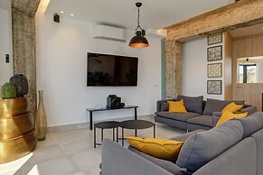 Luxury Apartments In Málaga by Seric