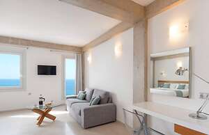 White Orchid Brassia