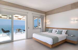 White Orchid Luisia in Vola