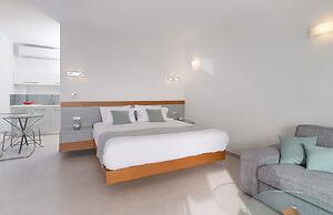 White Orchid Arundina