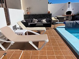 Beautiful Spacious Villa in Playa Blanca
