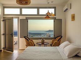 Elia Caldera Suites