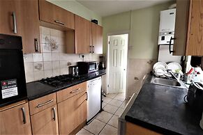 Wembley - Spacious House 3bed House