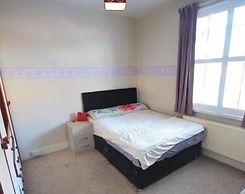 Wembley - Spacious House 3bed House