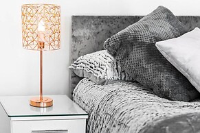 Birmingham Blissful Retreat - 3 Bed House