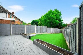 Birmingham Blissful Retreat - 3 Bed House