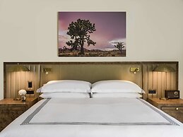 Thompson Palm Springs, by Hyatt