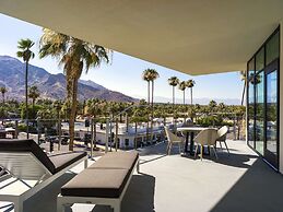 Thompson Palm Springs, by Hyatt