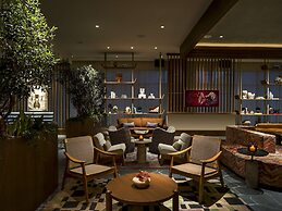 Thompson Palm Springs, by Hyatt