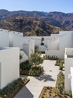 Thompson Palm Springs, by Hyatt