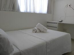 Flats at Beach Class Convention by Yolo