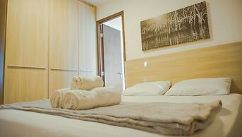 Flats at Beach Class Convention by Yolo