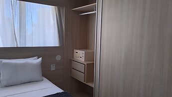 Flats at Beach Class Convention by Yolo