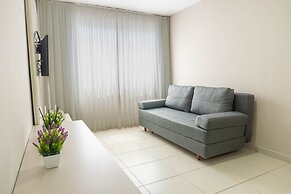 Flats at Beach Class Convention by Yolo