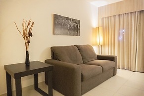 Flats at Beach Class Convention by Yolo