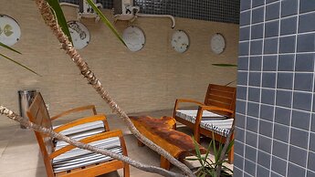 Flats at Beach Class Convention by Yolo