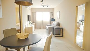 Flats at Beach Class Convention by Yolo