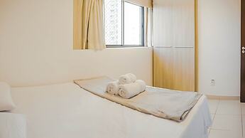 Flats at Beach Class Convention by Yolo