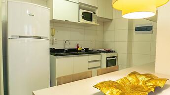 Flats at Beach Class Convention by Yolo