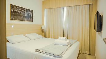 Flats at Beach Class Convention by Yolo