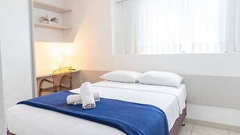 Flats at Beach Class Convention by Yolo