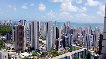 Flats at Beach Class Convention by Yolo