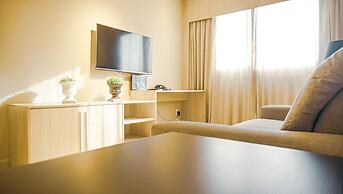 Flats at Beach Class Convention by Yolo