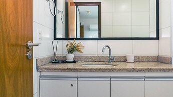 Flats at Beach Class Convention by Yolo