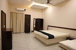 Navkar Palace Hotel & Resort