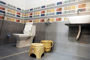 Navkar Palace Hotel & Resort