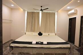 Navkar Palace Hotel & Resort