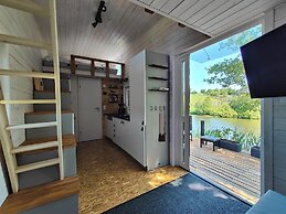 TinyHousebeiDresden1-direkt am Badeteich