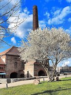 TinyHousebeiDresden1-direkt am Badeteich