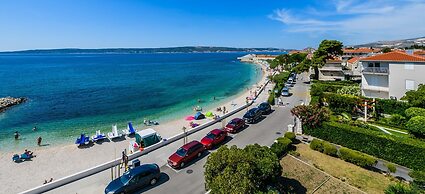 Modern apartment Nikola in a quiet area