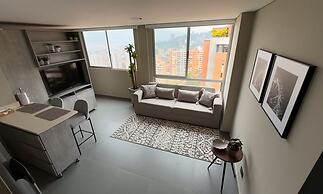 APARTMENT NEAR PROVENZA BY HOOST 2410