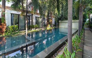 Tunnel Urban Retreat