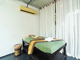 Tunnel Urban Retreat