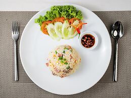 Tunnel Urban Retreat