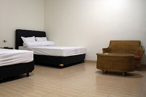 Green Leaf Guest House Jogja by Sinergi