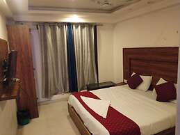 Goroomgo Hotel Diamond Mahipalpur