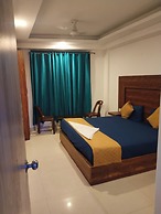 Goroomgo Hotel Diamond Mahipalpur