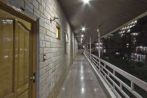 Goroomgo Ishaan Resort Manali