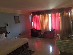 Goroomgo Ishaan Resort Manali