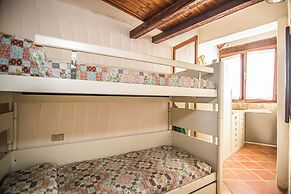 Punta Volpe Home With Pool