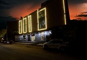 Hotel Silky Palace By GRB