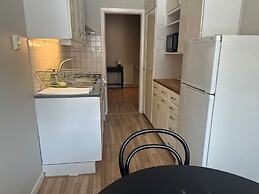 Cozy One Room Apartment At Stockholm