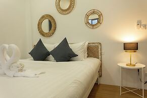 Unbelievable Property Great Sea views