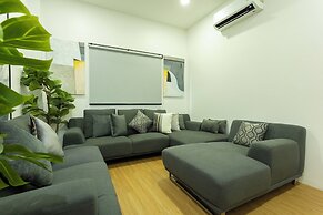 Unbelievable Property Great Sea views