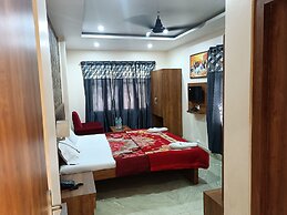 HOTEL GEETANJALI BY ROH