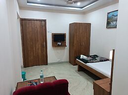 HOTEL GEETANJALI BY ROH